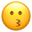 csókoló arc Emoji (Apple)