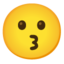 küssendes Gesicht Emoji (Google)